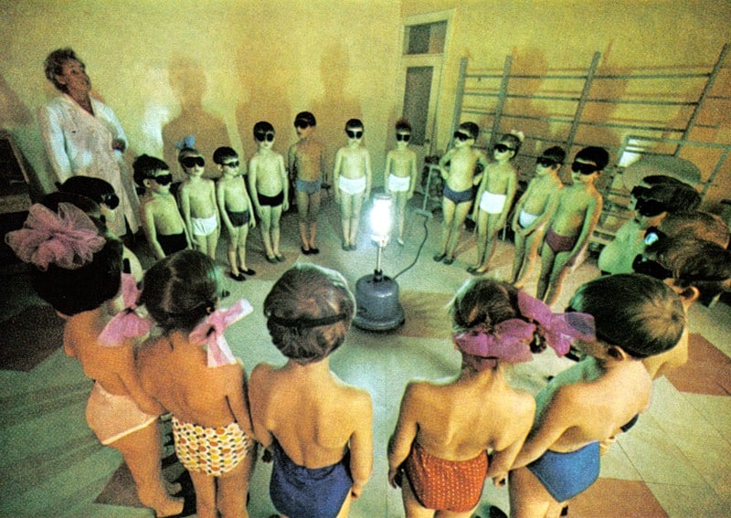 kindergarten-in-Murmansk-Russia-UV-light-Vitamin-D_orig
